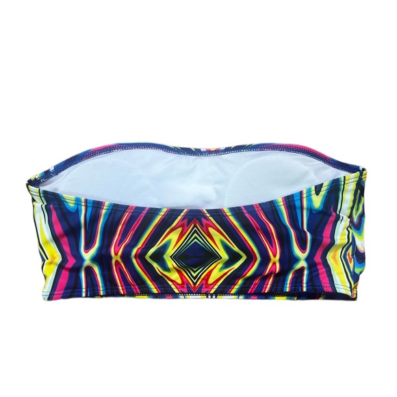 SHEIN Fluid Pattern Bikini Set - Picture 2 of 7